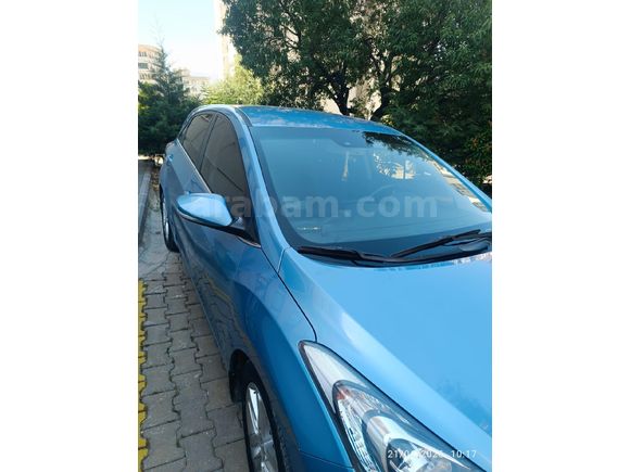 Sahibinden Hyundai i30 1.6 CRDi Style 2013 Model