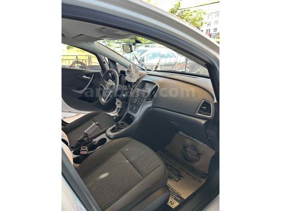 Sahibinden Opel Astra 1.6 Edition 2015 Model 