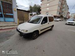 Sahibinden Peugeot Partner 1.9 D 2003 Model  307.000 km Beyaz