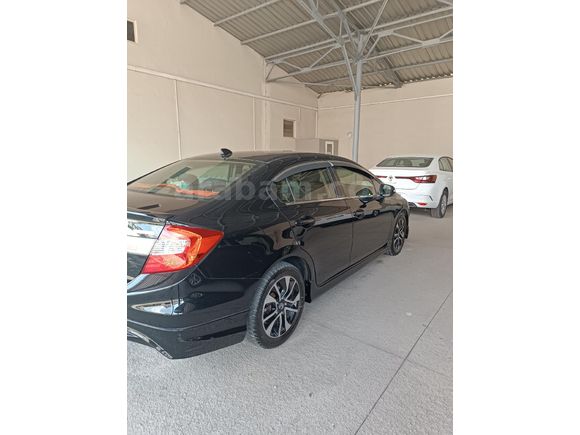 Sahibinden Honda Civic 1.6i VTEC Black Edition 2015 Model