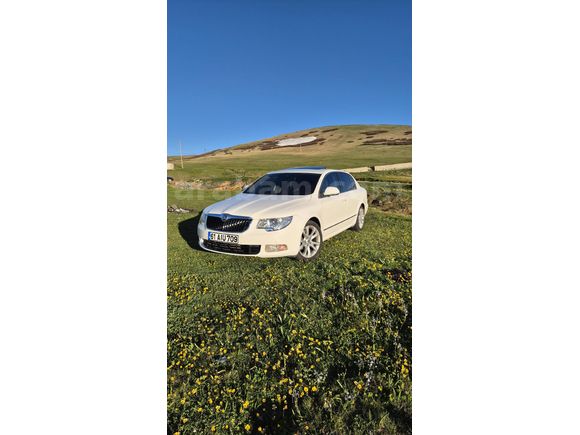 Sahibinden Skoda SuperB 1.6 TDI Elegance 2012 Model