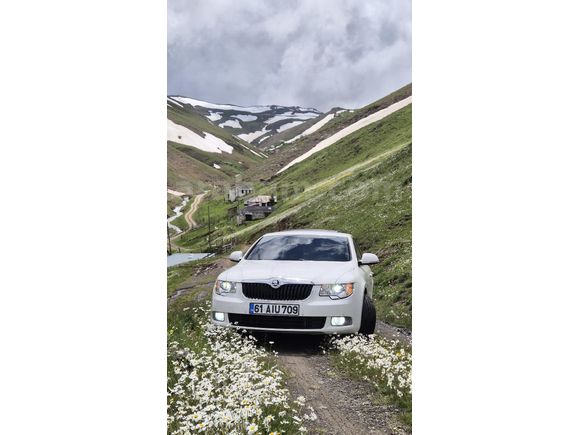 Sahibinden Skoda SuperB 1.6 TDI Elegance 2012 Model