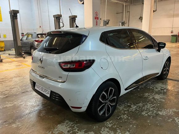 otomobil Renault Clio 1.5 DCI Icon EDC