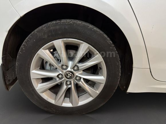 otomobil Toyota Corolla 1.5 Dream X-Pack Multidrive S