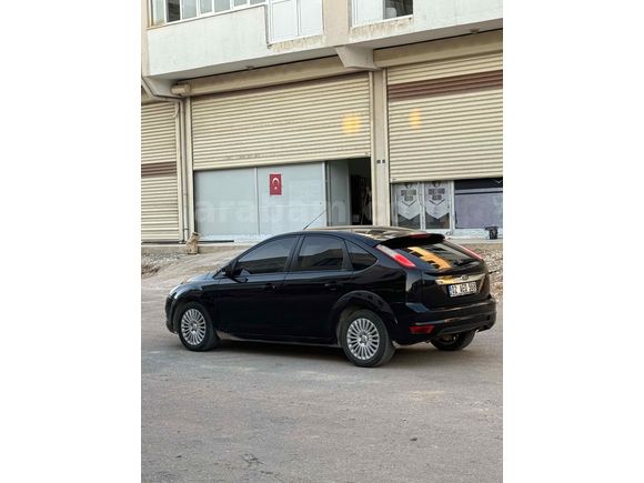 Sahibinden Ford Focus 1.6 Titanium 2009 Model 