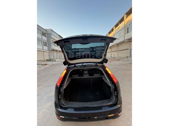 Sahibinden Ford Focus 1.6 Titanium 2009 Model 