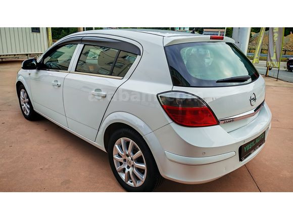 YEŞİL AUTO'DAN 2011 OPEL-ASTRA-1.3CDTI-OTOMATİK