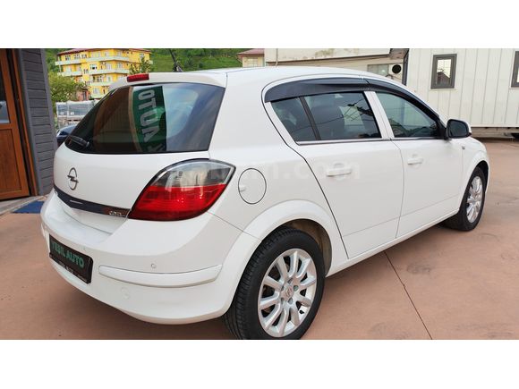 YEŞİL AUTO'DAN 2011 OPEL-ASTRA-1.3CDTI-OTOMATİK