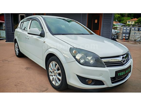 YEŞİL AUTO'DAN 2011 OPEL-ASTRA-1.3CDTI-OTOMATİK