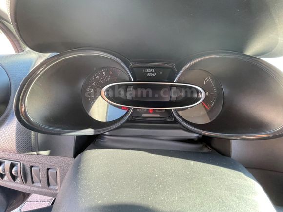 Sahibinden Renault Clio 1.2 Joy 2017 Model