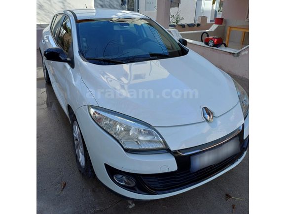 Düşük KM Megane 3 (1.5 dci)