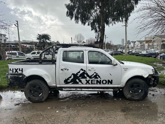 Tata Xenon 4x2 2010 Model