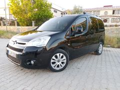 Berlingo 92'LİK Cam Tavan 210.000 Km'de