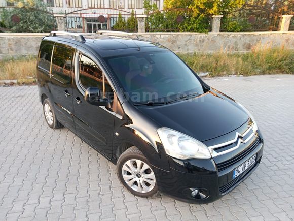 Berlingo 92'LİK Cam Tavan 210.000 Km'de