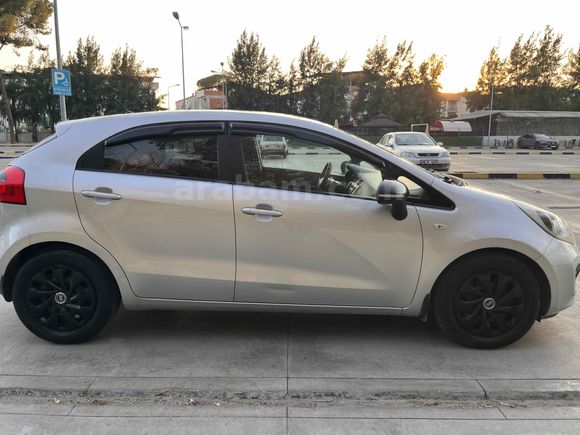 Sağlıkçıdan bakımlı 2012 Kia Rio 1.4 CRDi 
