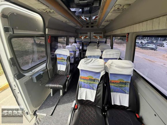AZİZOĞLU OTO'DAN 2013 MODEL VW CRAFTER 16+1 OKUL TAŞITI