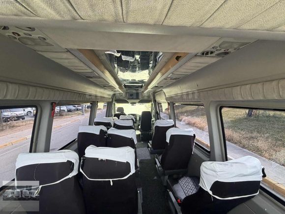 AZİZOĞLU OTO'DAN 2013 MODEL VW CRAFTER 16+1 OKUL TAŞITI