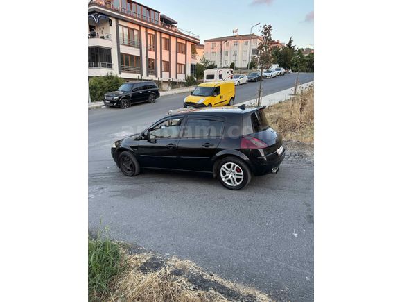 Sahibinden Renault Megane 1.4 Authentique 2006 Model 