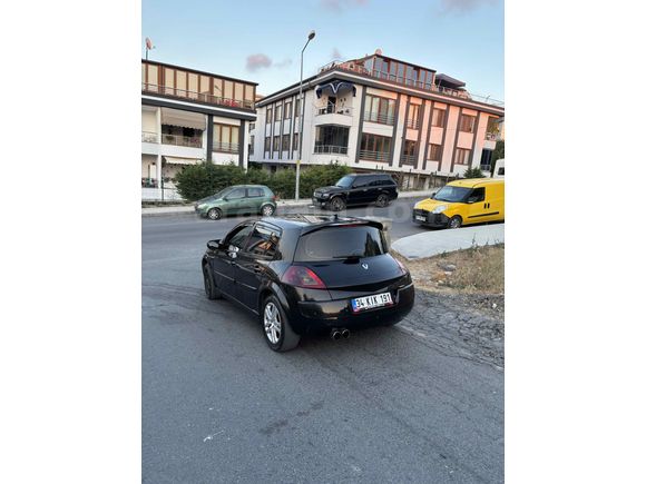 Sahibinden Renault Megane 1.4 Authentique 2006 Model 