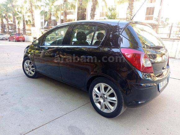 Sahibinden Opel Corsa 1.3 CDTI Essentia 2011 Model