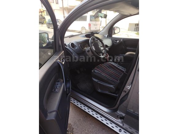 Sahibinden Renault Kangoo Multix 1.5 dCi Extreme 2016 Model