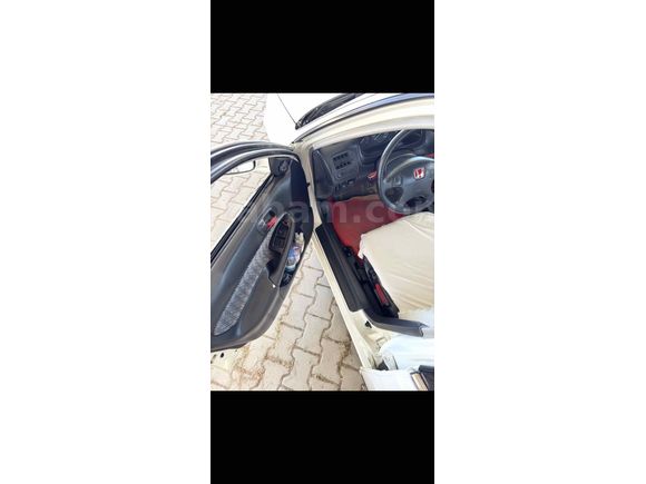 Sahibinden Honda Civic 1.6 i ES 2000 Model 