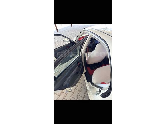 Sahibinden Honda Civic 1.6 i ES 2000 Model 