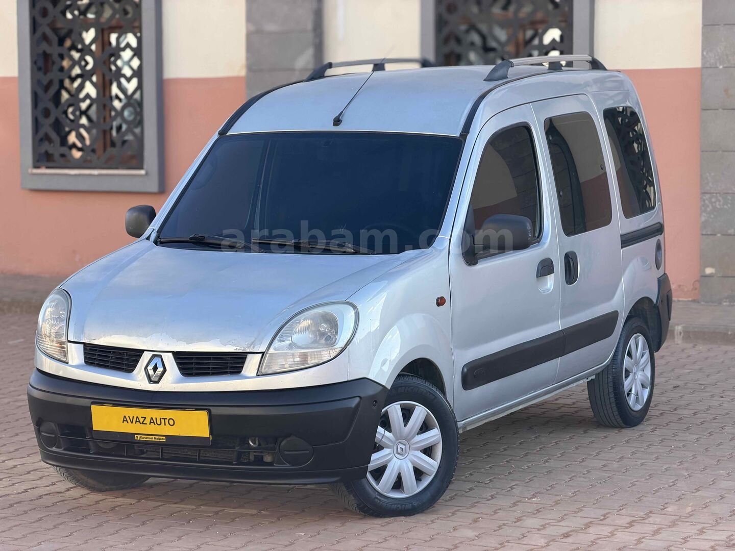 Galeriden Renault Kangoo 1.5 dCi Authentique 2004 Model Gaziantep 325.000 km Gri (Gümüş) 3