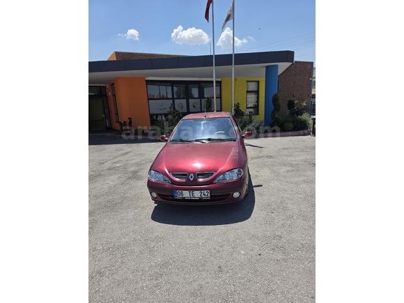 Sahibinden Renault Megane 1.4 Authentique 2002 Model