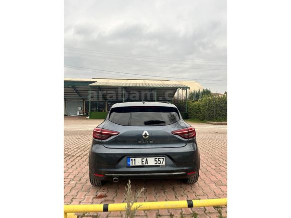 Sahibinden Renault Clio 1.3 TCe Icon 2020 Model