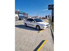 Sahibinden Ford Focus 1.6 Ghia 2001 Model