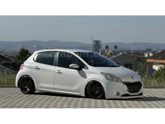 Sahibinden Peugeot 208 1.4 HDi Active 2013 Model 