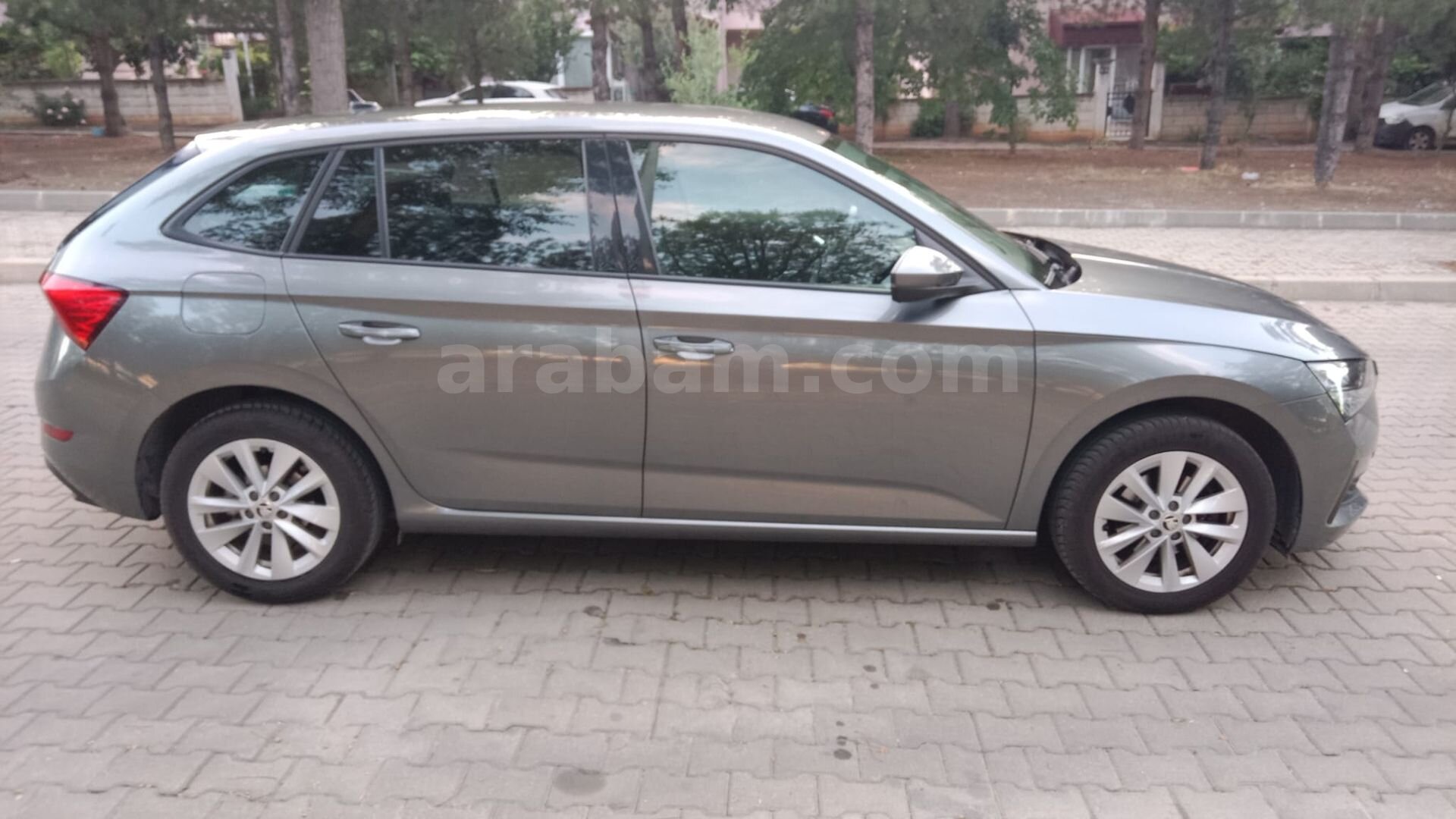 Sahibinden Skoda Scala 1.0 TSI Elite 2024 Model Denizli 51.500 km Füme 5