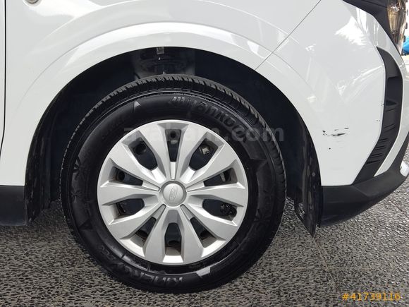 (Koyuncu Fiat) 2025 FORD TOURNEO COURİER 1.5 ECOBLUE TREND