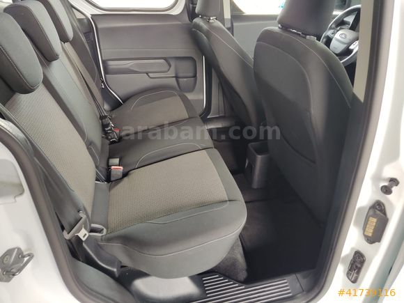 (Koyuncu Fiat) 2025 FORD TOURNEO COURİER 1.5 ECOBLUE TREND