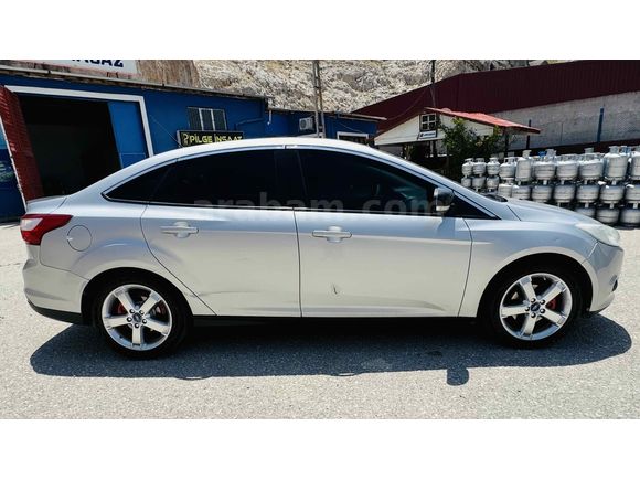 Sahibinden Ford Focus 1.6 TDCi Trend X 2013 Model 