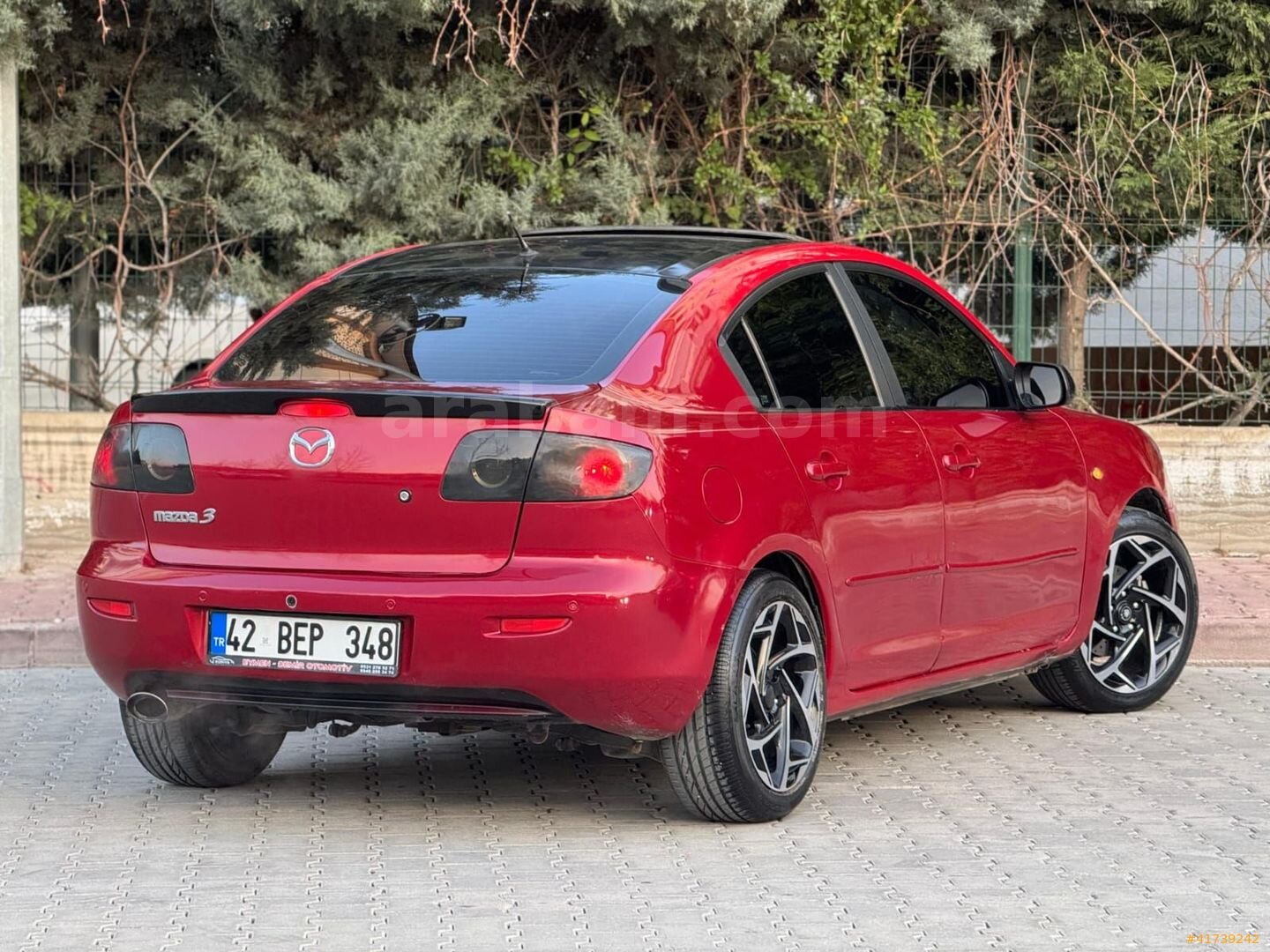 Galeriden Mazda 3 1.6 Dynamic 2006 Model Konya 257.000 km Kırmızı 5