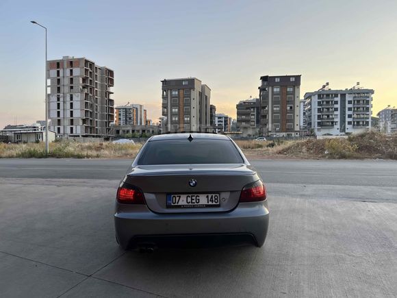 Bmw E60  520D /163luk/LCİ/M5 Görünüm 