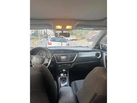 Sahibinden Toyota Auris 1.6 Active Skypack 2015 Model 
