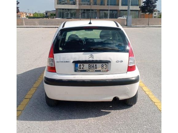 Bayan kullanıcıdan Citroen C3 1.4 HDi Confort 2009 Model