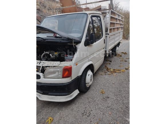 Uzun şase p190 ekmek yedirir