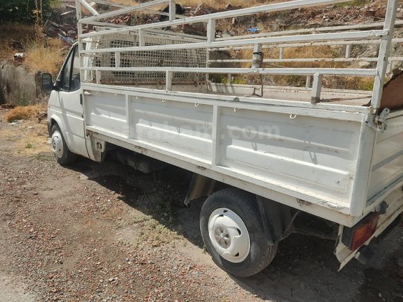 Uzun şase p190 ekmek yedirir