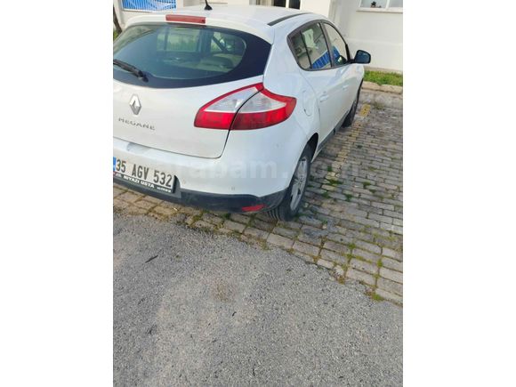 Sahibinden Renault Megane 1.6 Authentique 2011 Model 