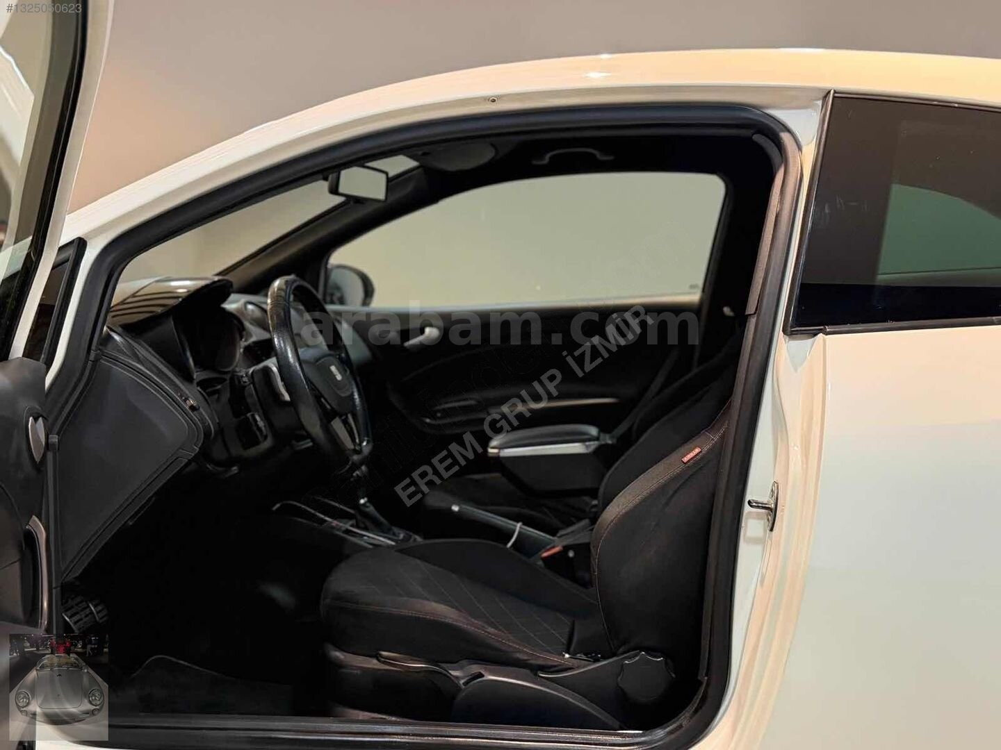 Galeriden Seat Ibiza 1.4 TSI Sport Coupe Bocanegra 2011 Model İzmir 133.000 km Beyaz 7