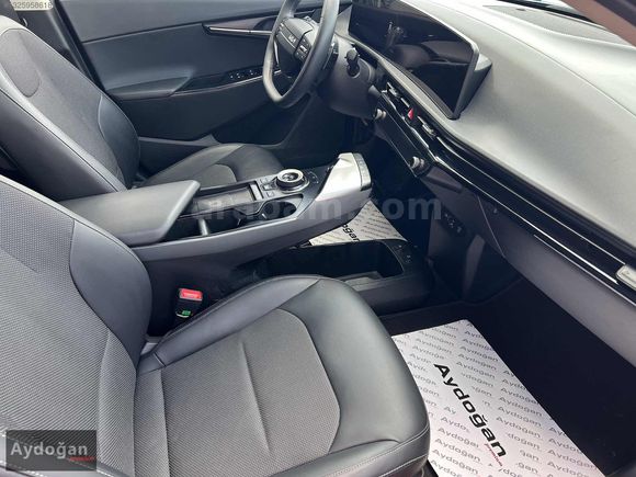AYDOGAN PREMİUM 2025 Kia EV6 Elegance Standart Range HATASIZ