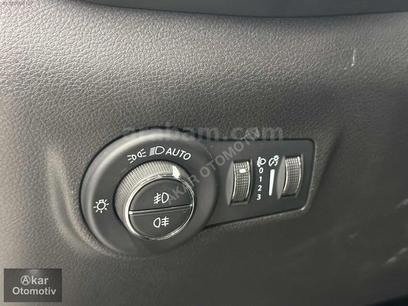 Sadece30binkm-DireksiyonIsıtma-Alpine-S Limited-150BG-Compass