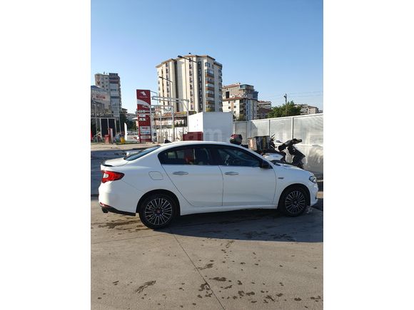 SAHİBİNDEN TEMIZ AILE ARABASI EGEA