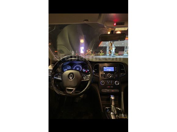 Renault Megane 1.5 Blue DCI Touch 2020 Model