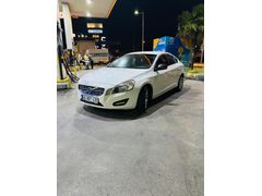 Sahibinden Volvo S60 1.6 D Advance 2012 Model