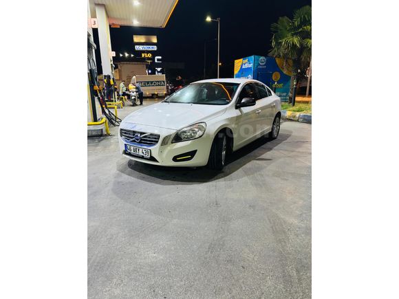 Sahibinden Volvo S60 1.6 D Advance 2012 Model